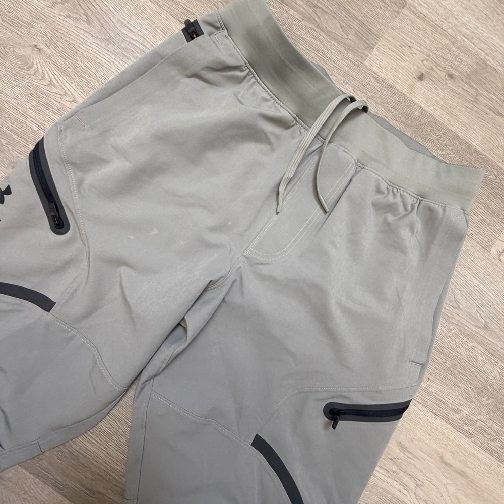 Under Armour Pants Mens Medium Gray Unstoppable Cargo Technical Zip Pockets